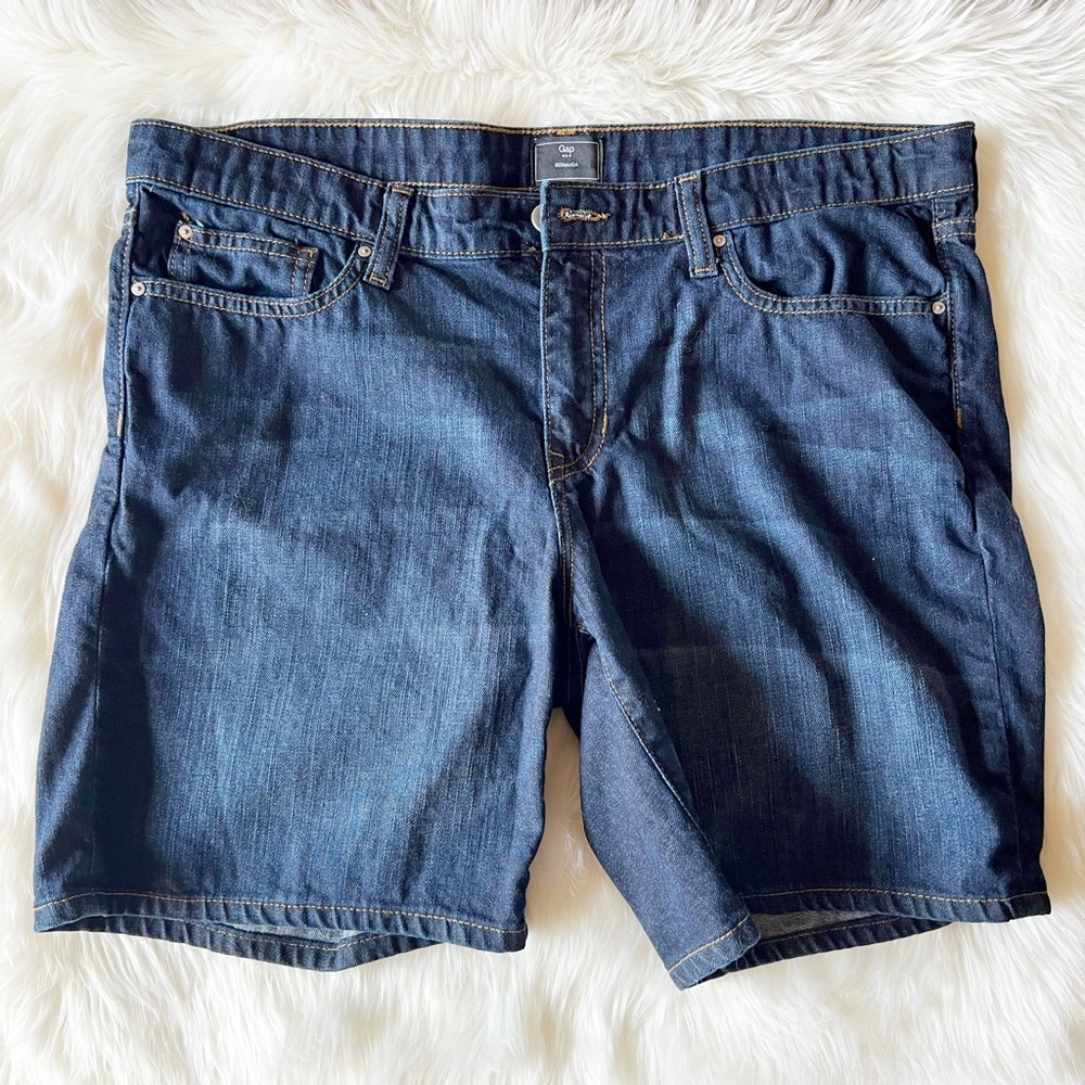 Women’s Gap Bermuda Denim Shorts Sz 14
